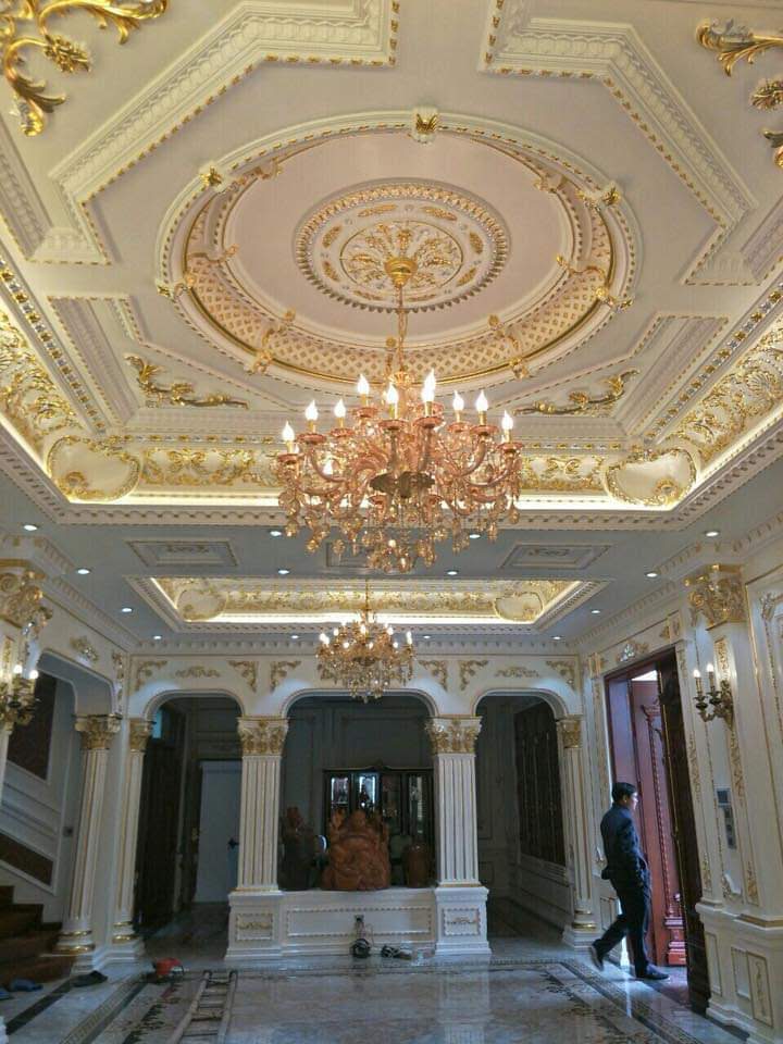 Phào chỉ thi công